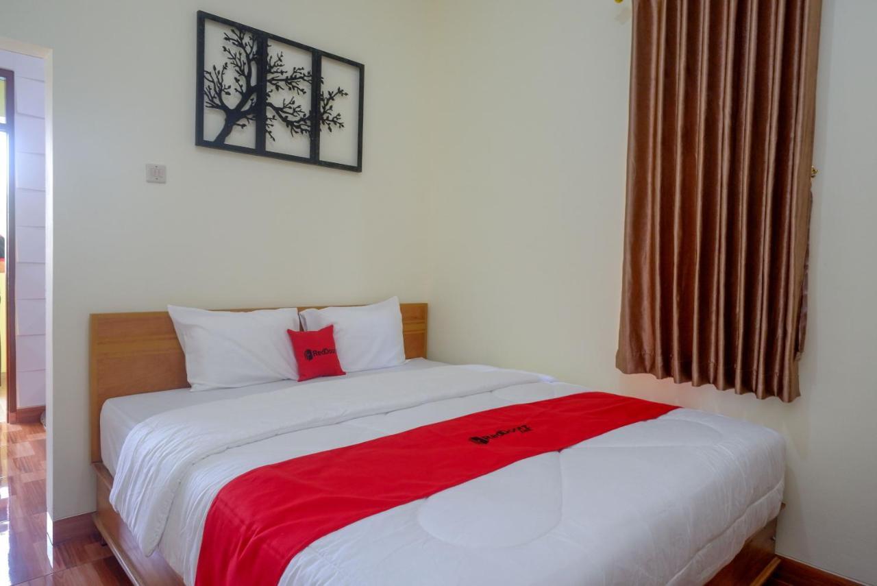 Reddoorz Near Rita Supermall Purwokerto 2 Exterior photo